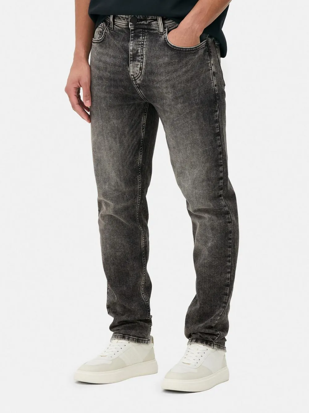 Jean coupe slim à taille mi-haute