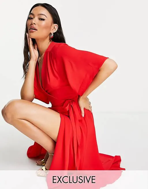 Liquorish kimono sleeve wrap dress in red