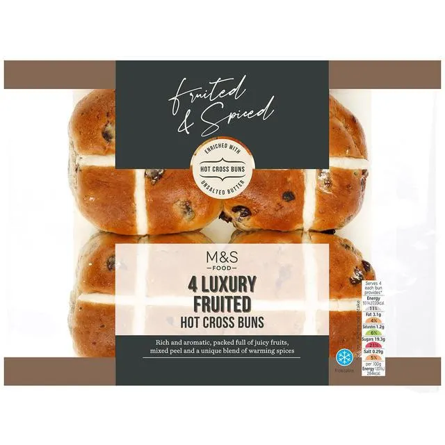 M&S Luxury Hot Cross Buns 4 per pack