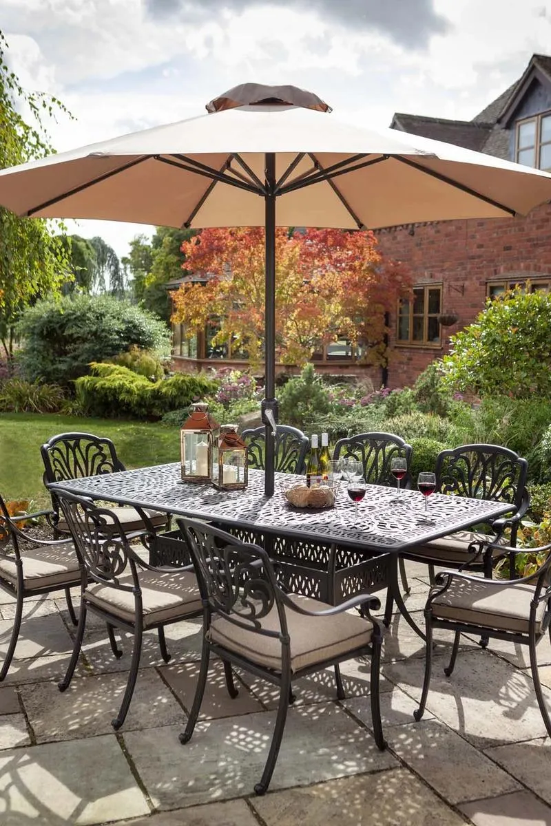 Amalfi 8 Seat Rectangular Dining Set