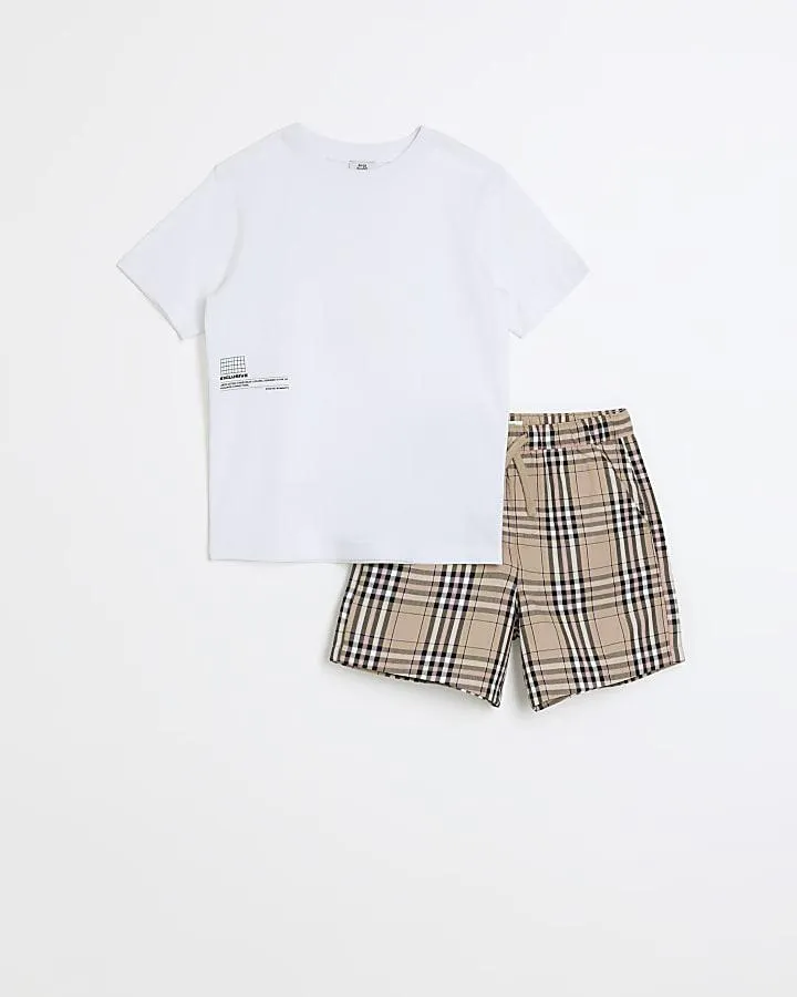 Boys white t-shirt and check shorts set