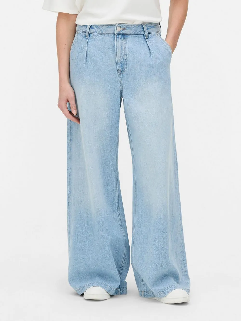 The Edit Wide Leg Jeans