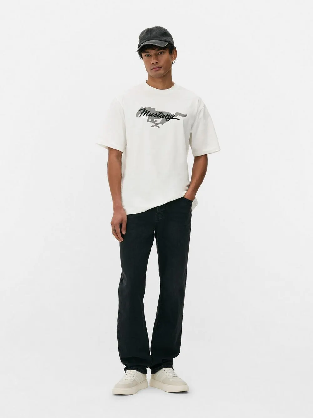 T-shirt gráfica Ford Mustang