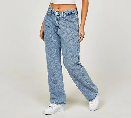 Womens Betsy Mid Rise Baggy Jean