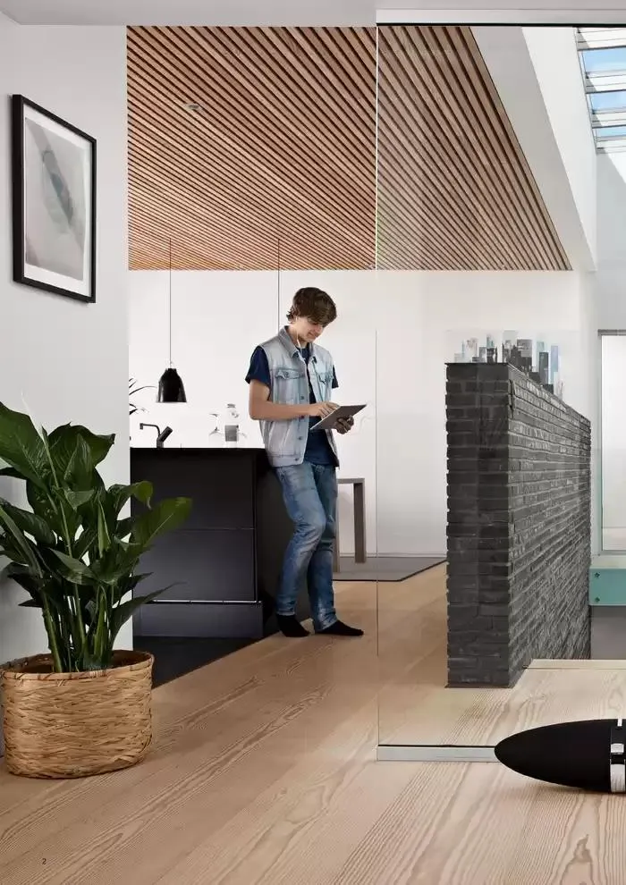 VMS Residential Catalogue from 28 January to 31 December 2025 - Catalogue Page 2