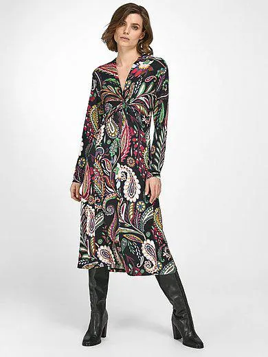 Jersey dress with long sleeves