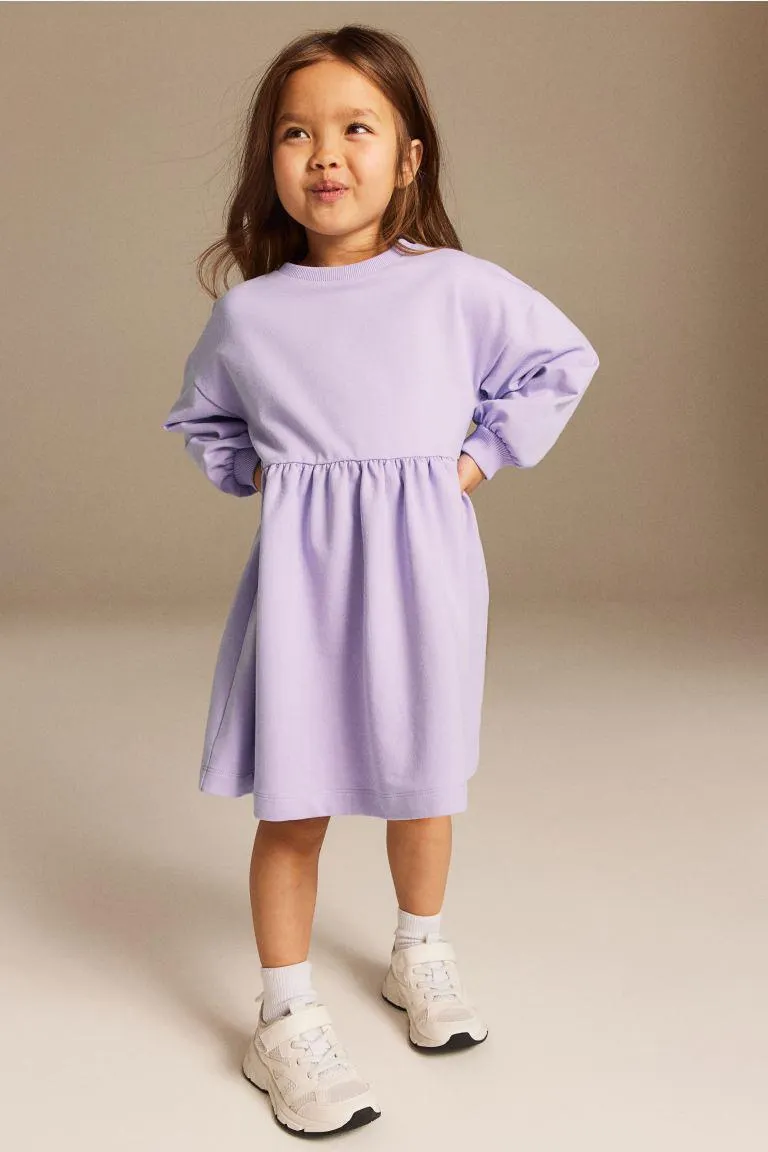 Oversized sweatshirt dress