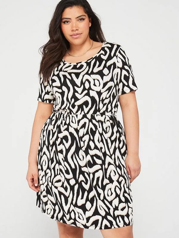 Jersey Short Sleeve Mini Dress