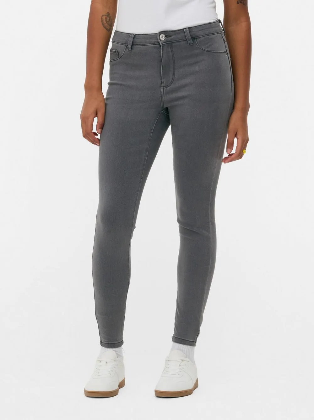 Essential Mid-Rise Skinny Jeans | Regular