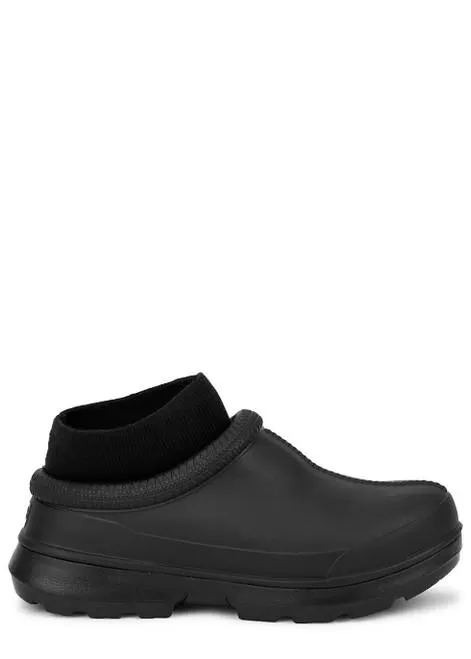 Tasman rubber clogs