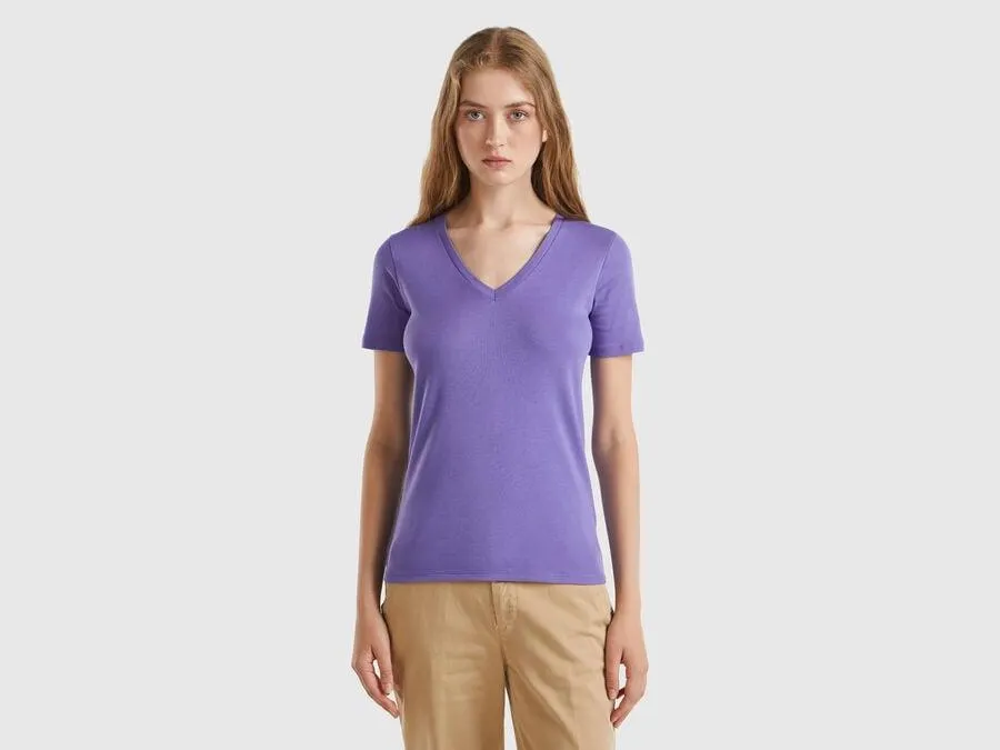 Pure cotton t-shirt with V-neck