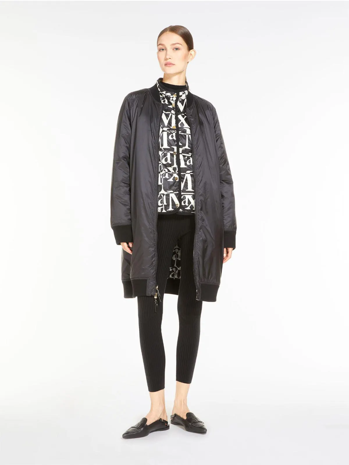 Reversible water-repellent canvas down jacket