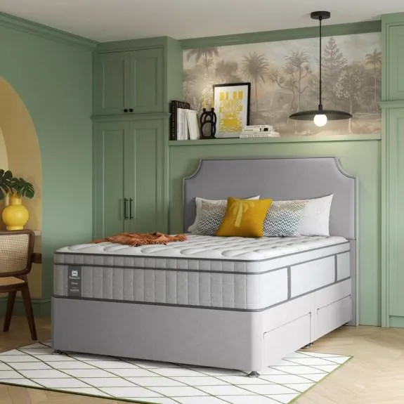 Sealy Latina Elevate Divan Bed