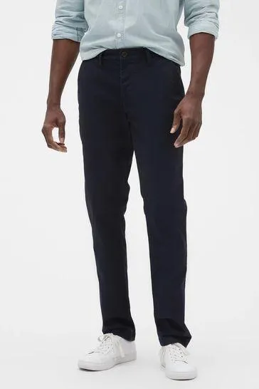 Essential Chinos in Slim Fit with Washwell