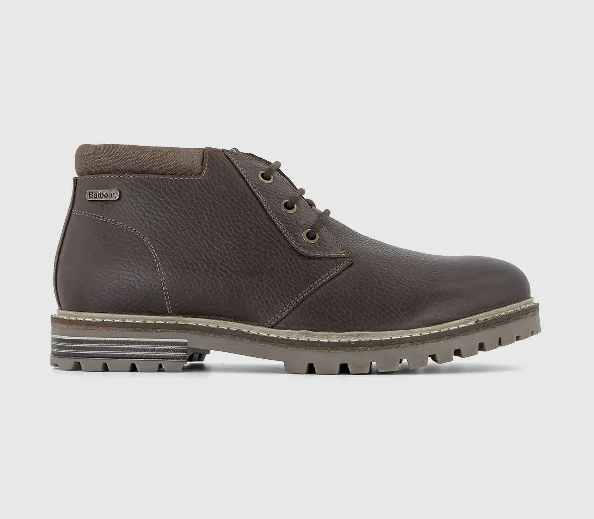 Boulder Chukka Boots