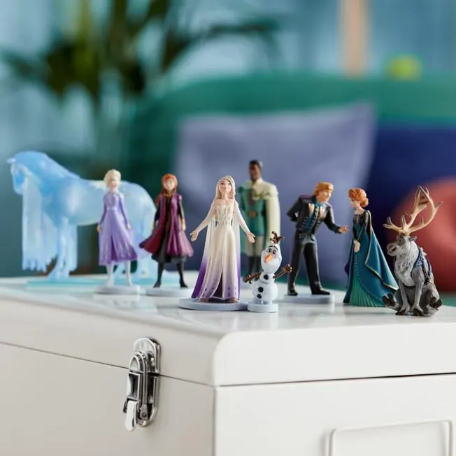 Disney Store Frozen 2 Deluxe Figurine Playset