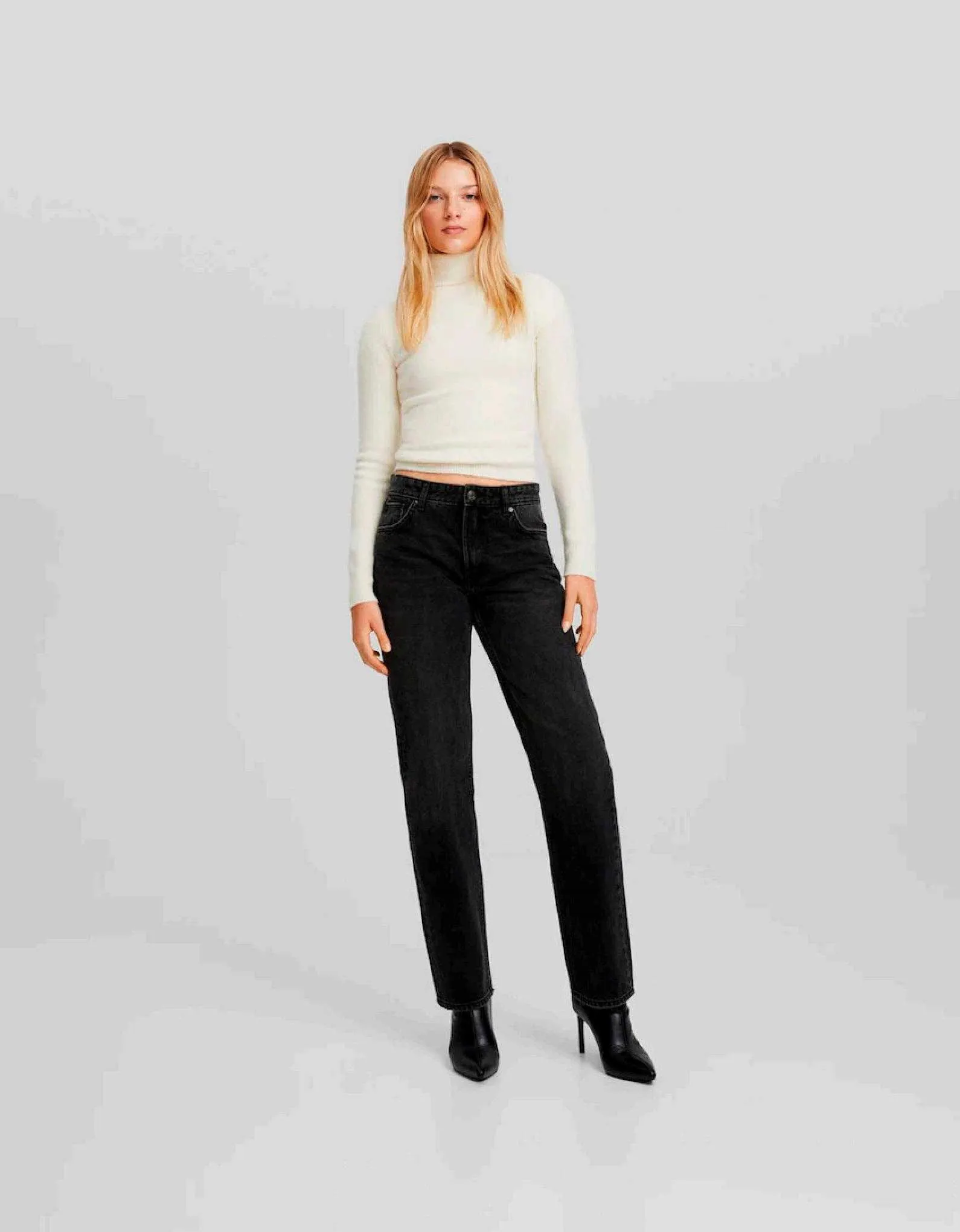 Bershka Catalog from 25 September to 6 November 2023 - Catalogue Page 2