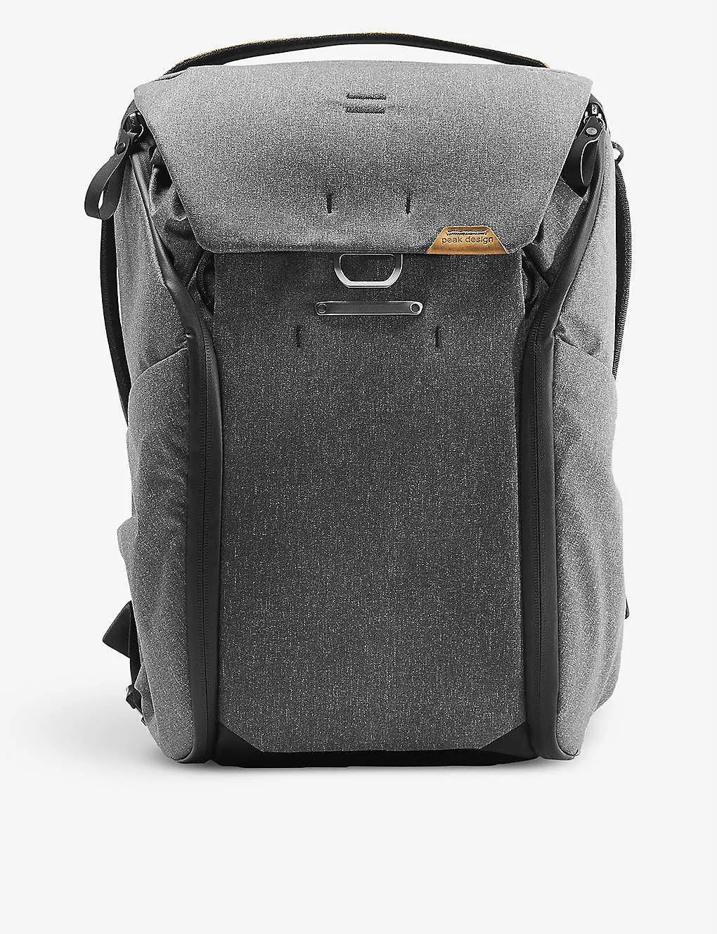 Everyday recycled-nylon backpack 20L