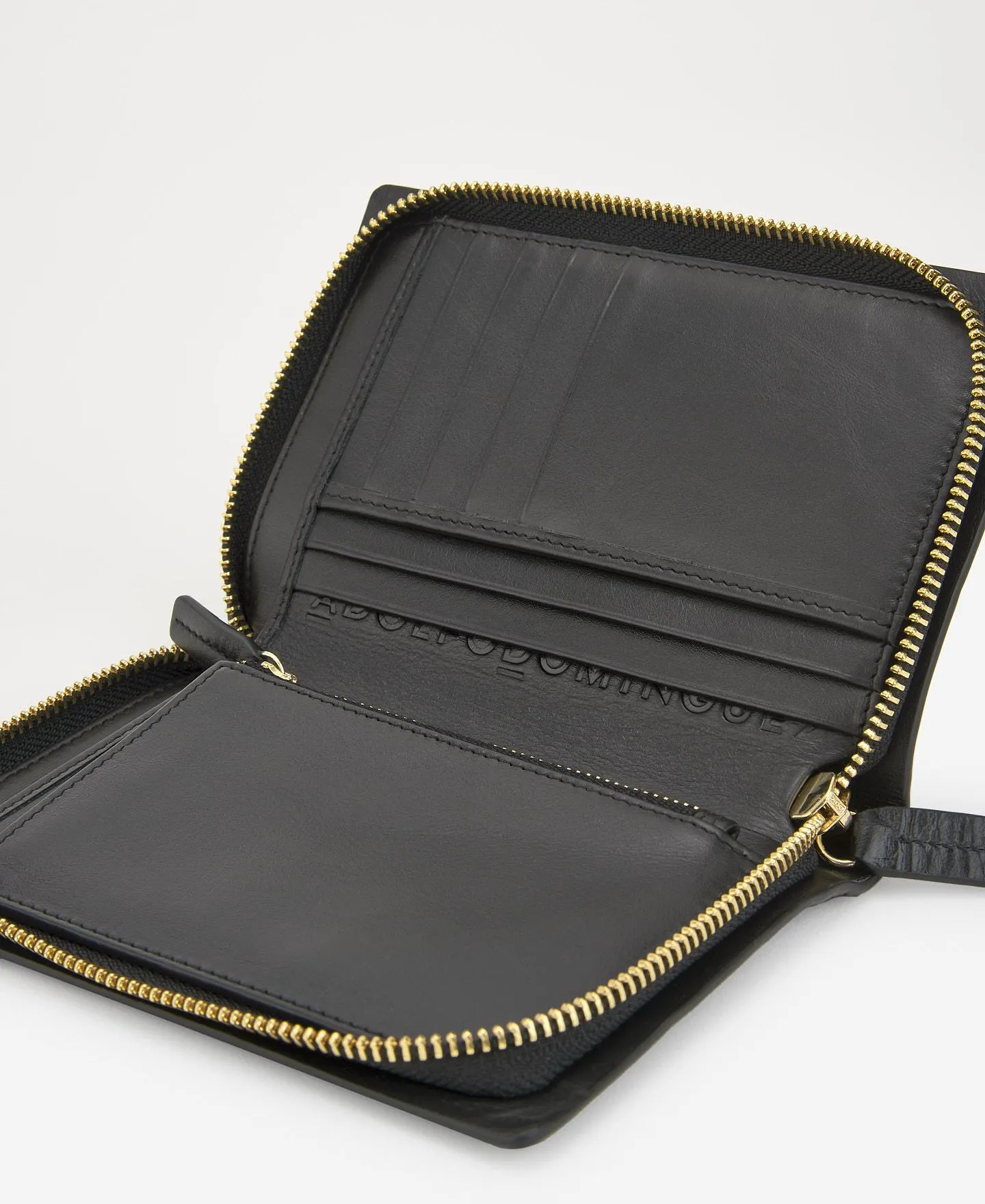 Responsible leather small wallet