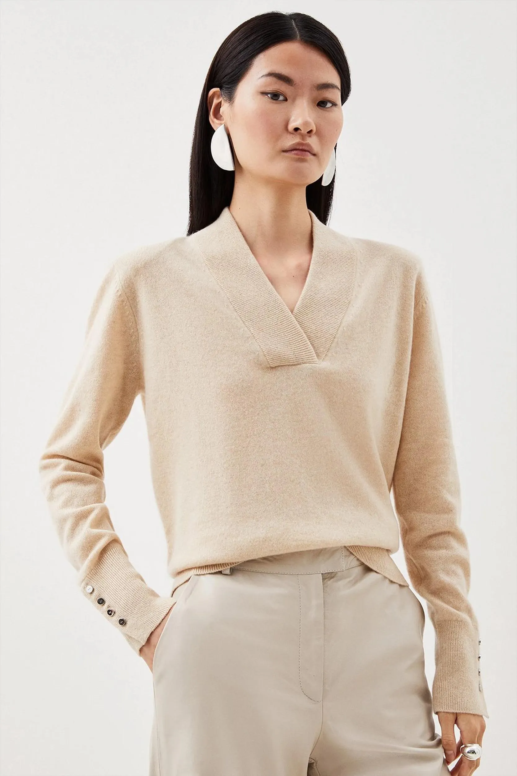 Cashmere V Neck Power Shoulder Knit Jumper