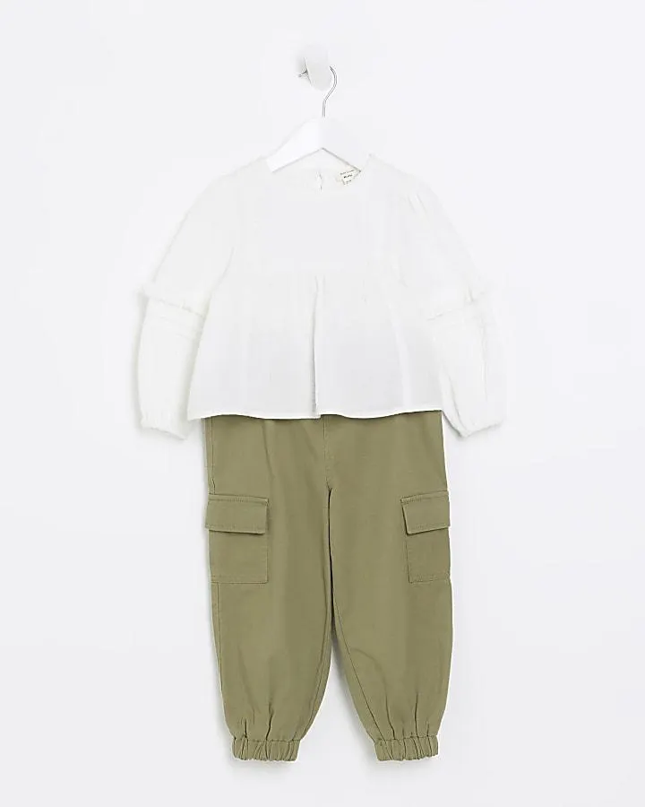 Mini girls white blouse and trousers set