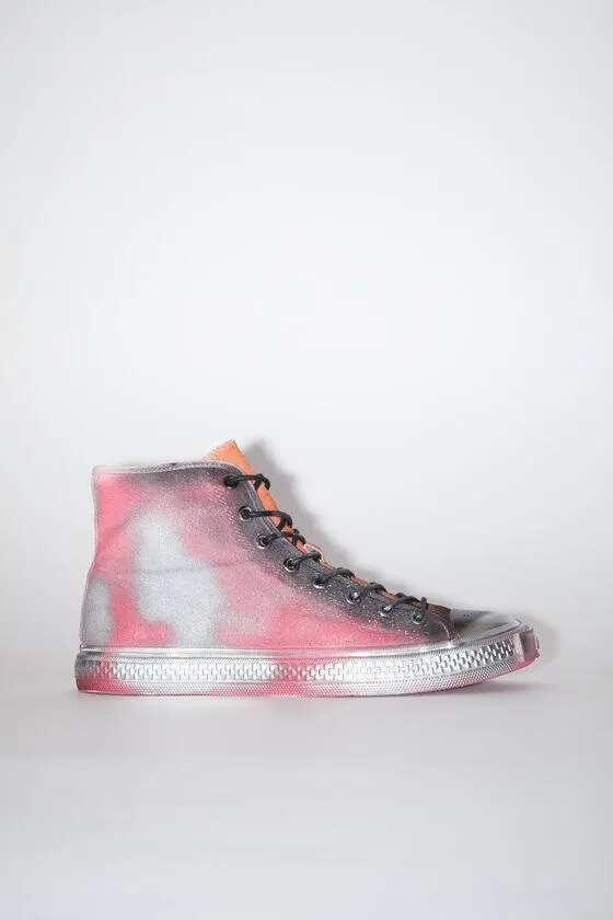 Sprayed high top sneakers