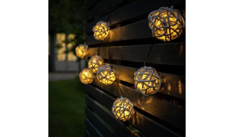 Garden by Sainsburys 10 Warm White Solar String Lights