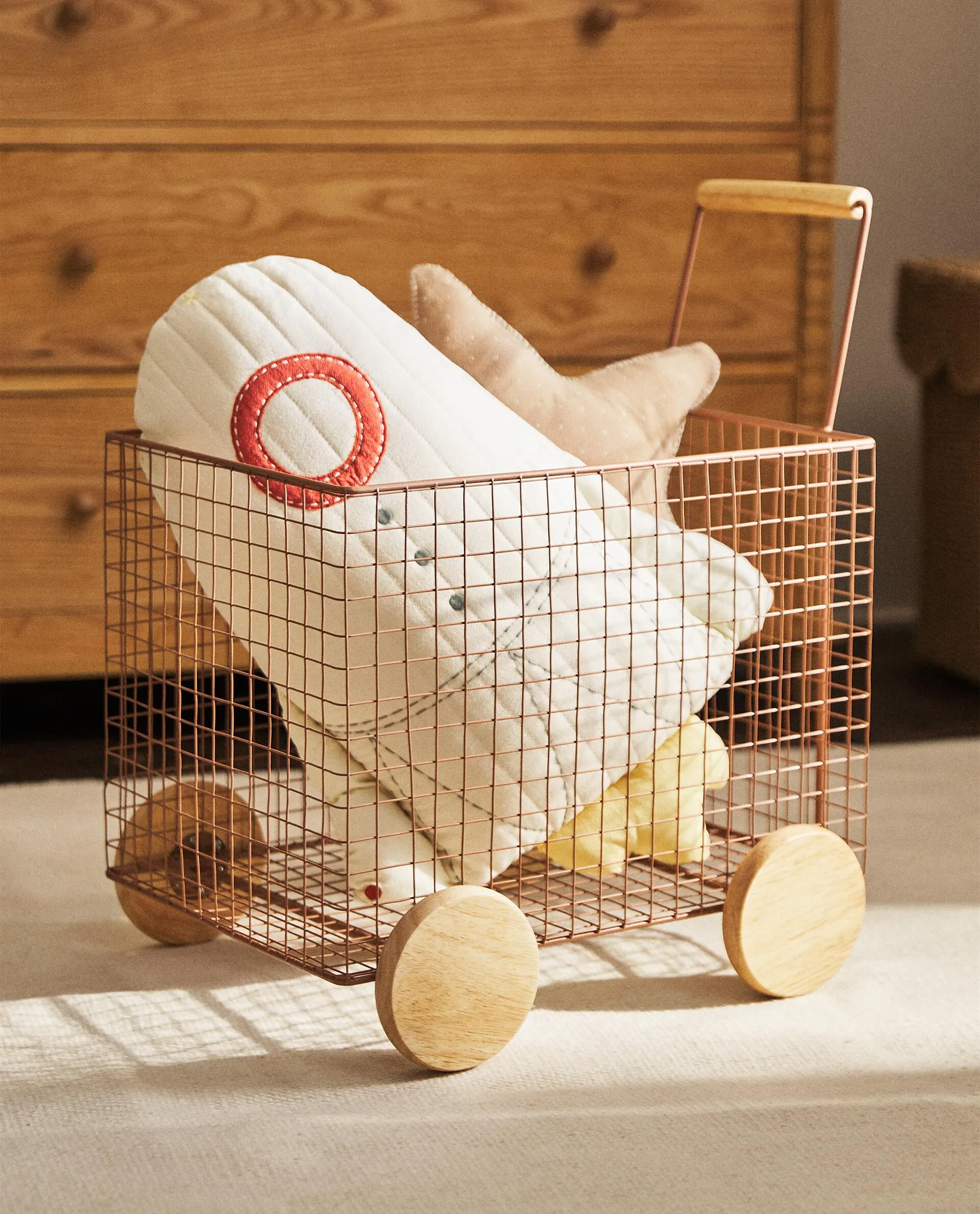 CARRELLINO CON RUOTE IN METALLO