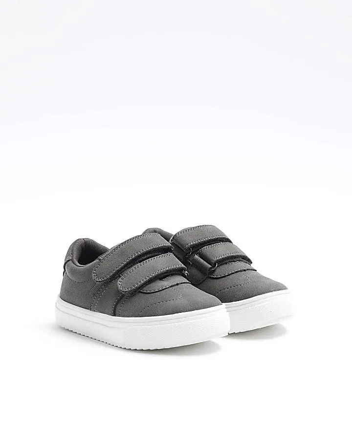 Mini boys grey velcro trainers