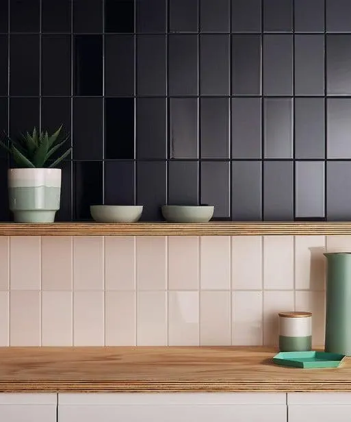 Antique White Matt Tile (9.8cm x 19.8cm)