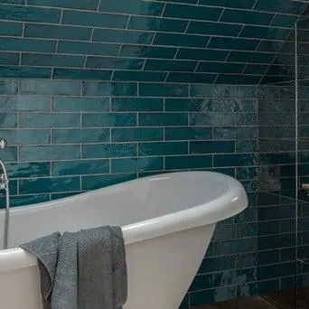 Lampas™ Peacock Tile