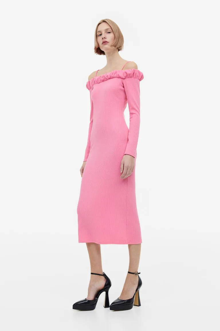 Platform court shoes