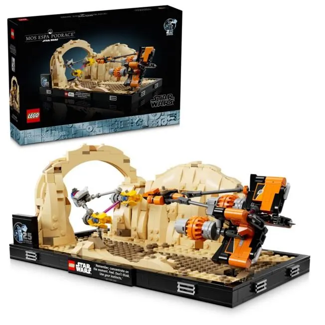 LEGO Star Wars Mos Espa Podrace Diorama Set 75380