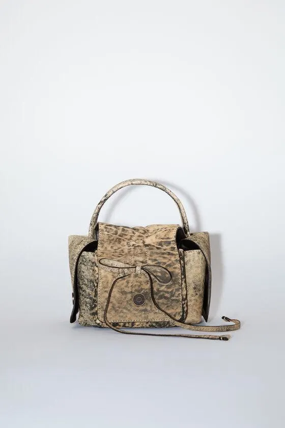 Multipocket mini bag