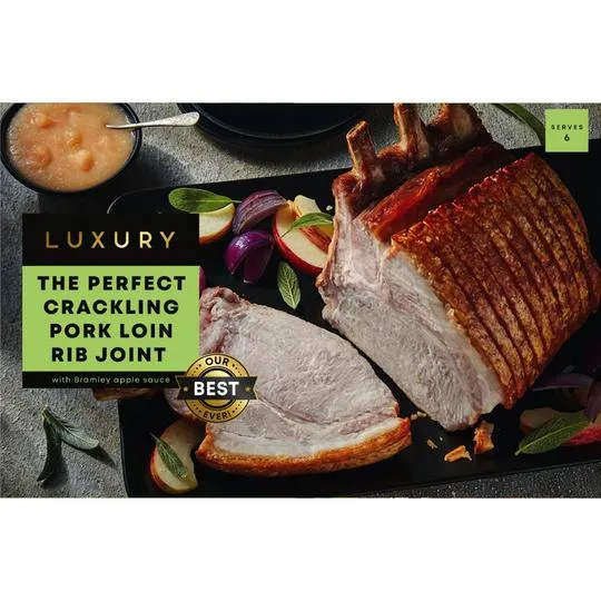 Iceland Luxury The Perfect Crackling Pork Loin Rib Joint with Bramley Apple Sauce 1.45kg