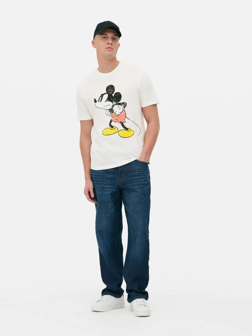 Camiseta de Mickey Mouse de Disney de cuello redondo