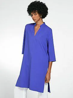 Long blouse with 3/4-length sleeves