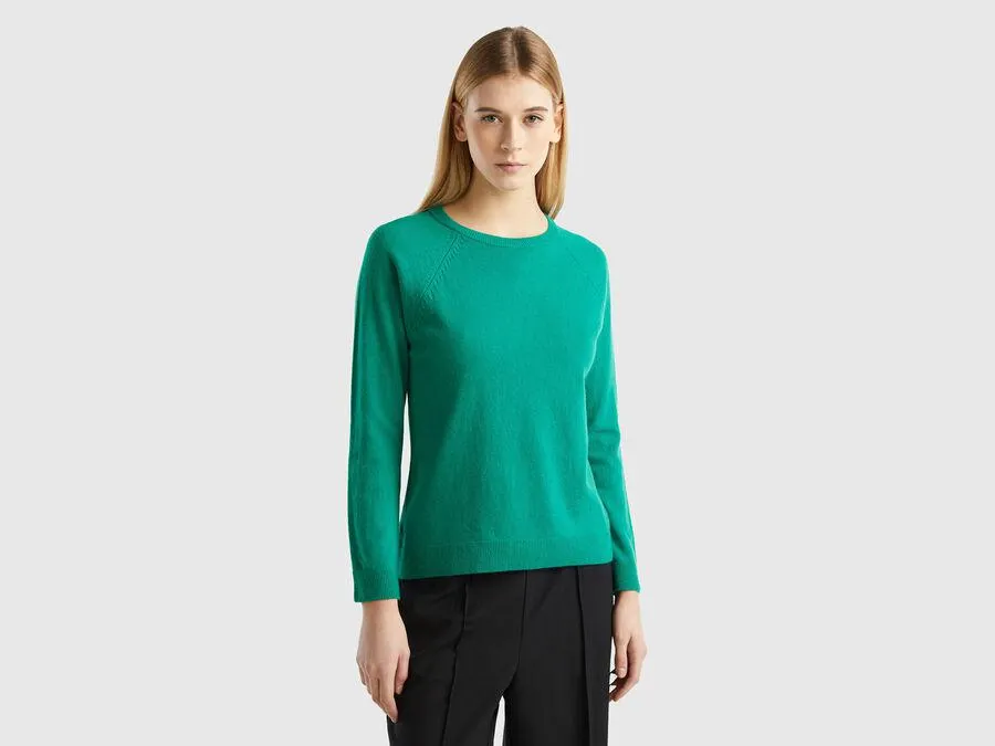 Aqua green crew neck sweater in wool and cashmere blend