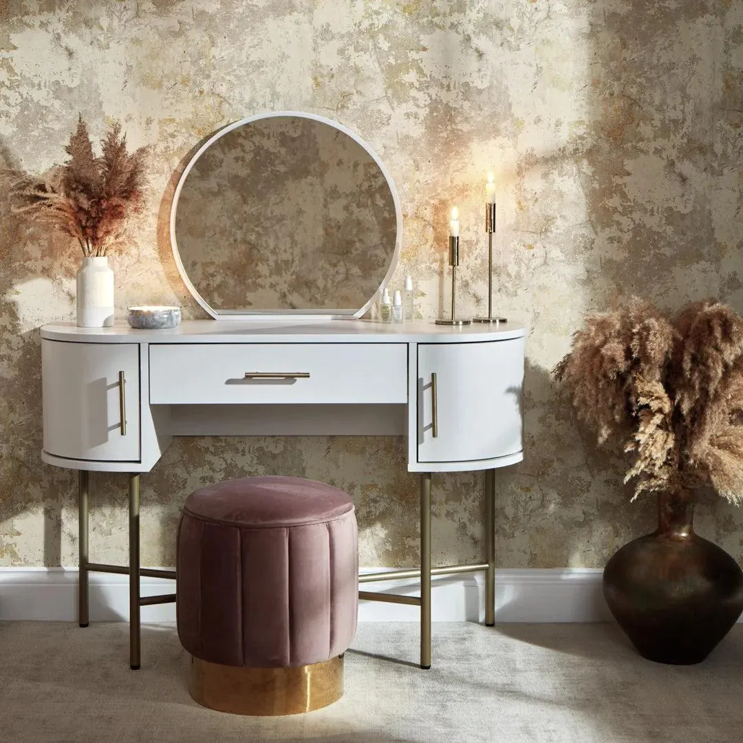 Patina Concrete Effect Wallpaper in Cream & Gold