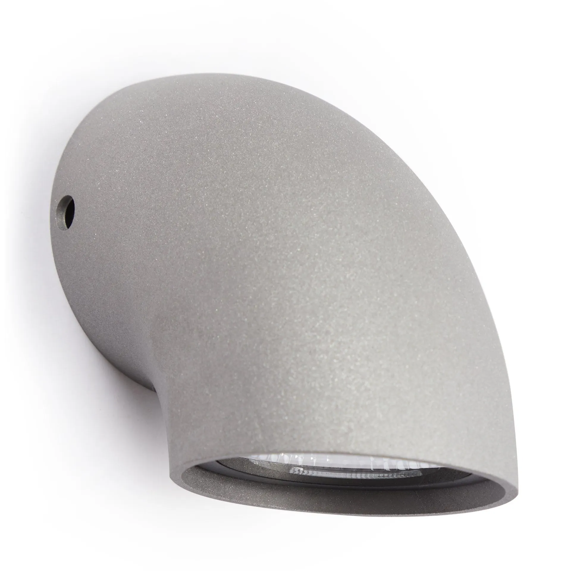 Luma Outdoor Wall Lamp