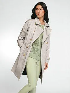 Trench coat with belt