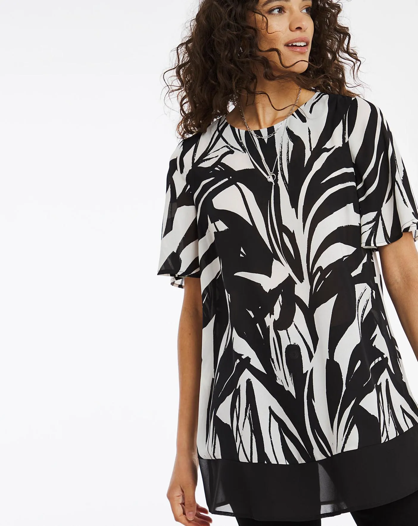 Mono Print Sheer Hem Blouse