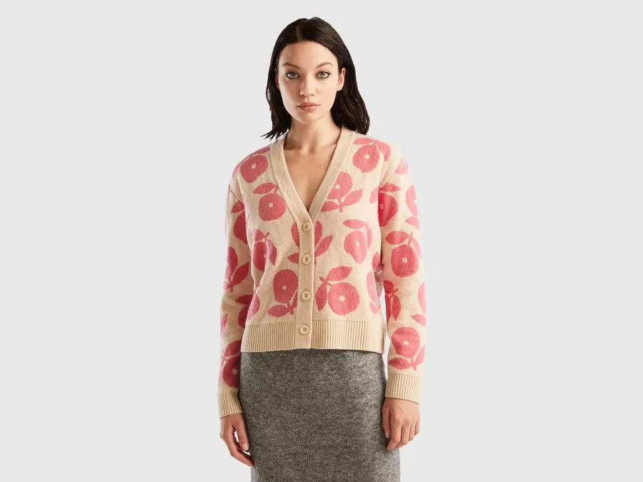 Cardigan with floral inlays