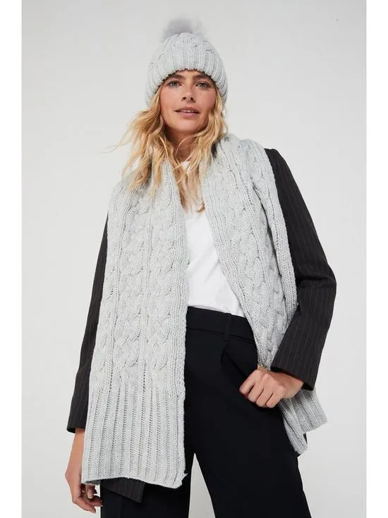 Cable Knit Beanie With Faux Fur Pom