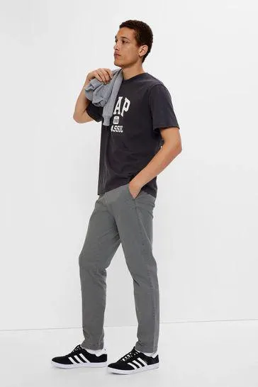 Essential Chinos in Straight Taper Fit