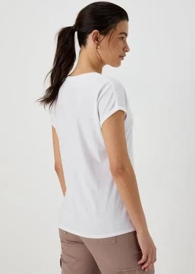 White Tres Chic T-Shirt - XXL