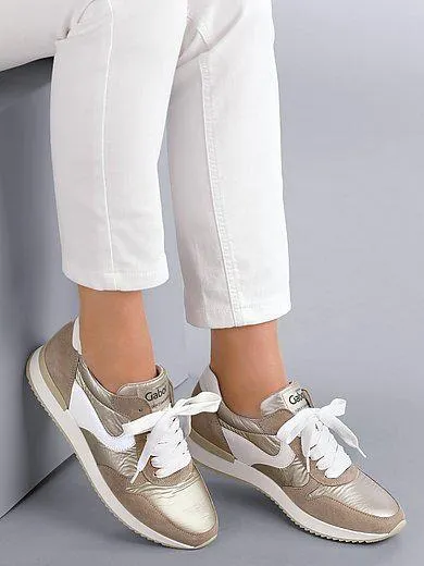 Sneakers in calf suede leather