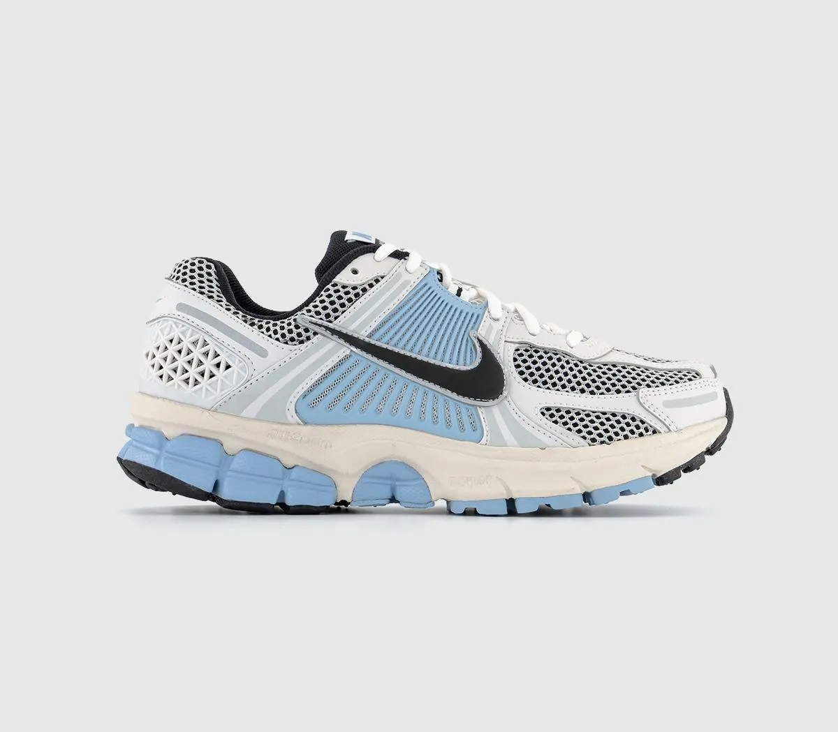 Zoom Vomero 5 Trainers