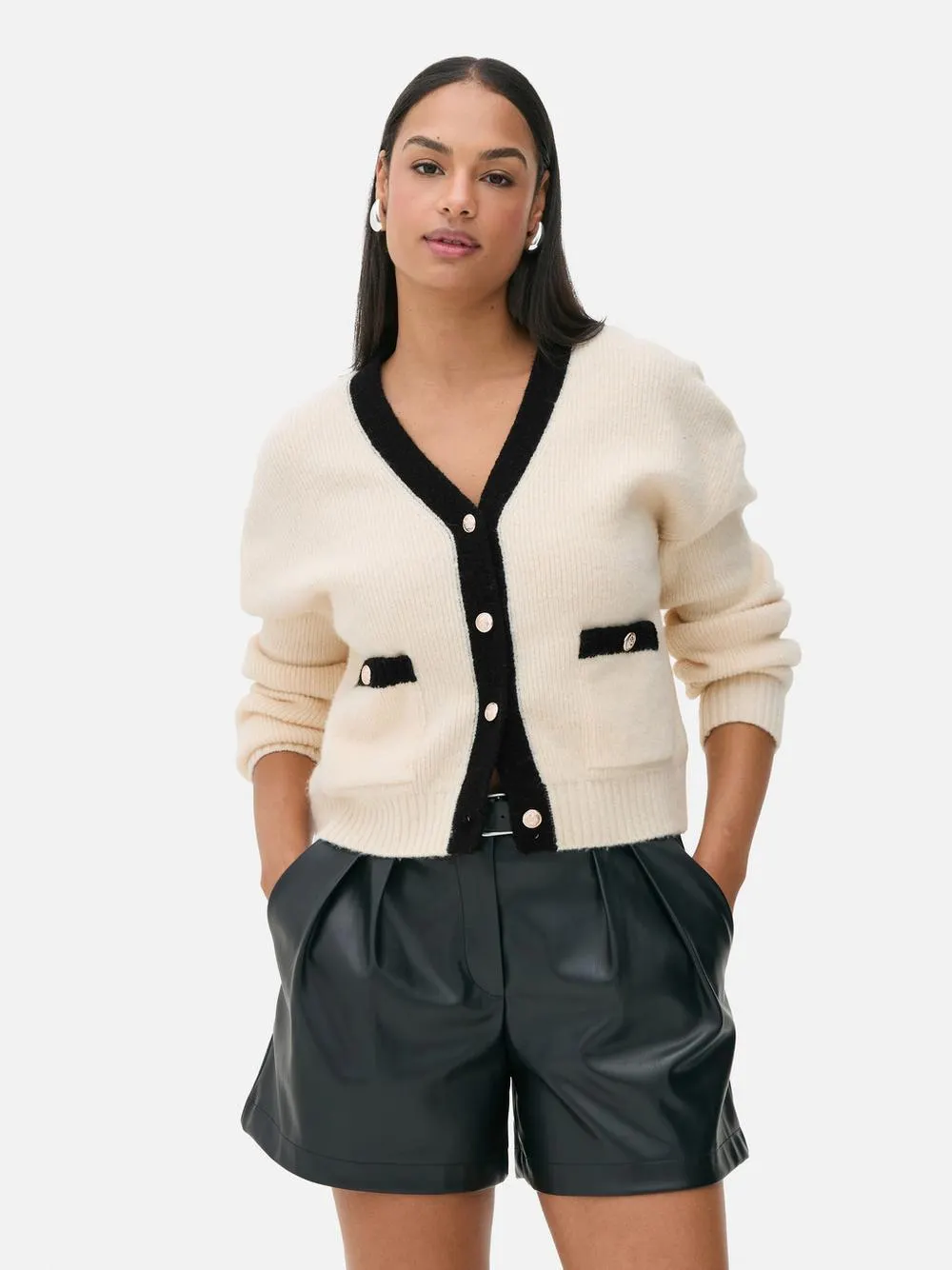 Strickcardigan mit V-Ausschnitt