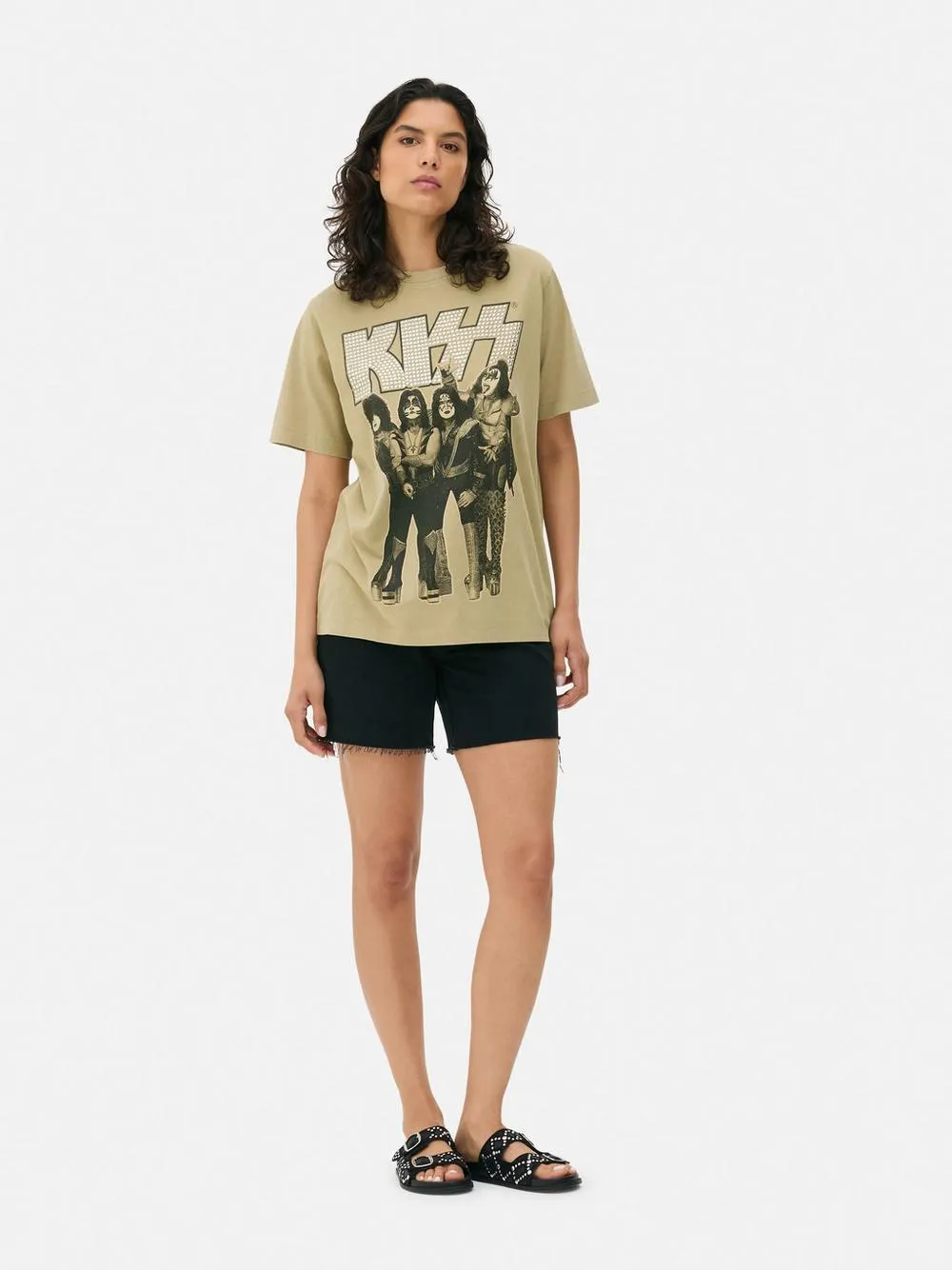 Kiss Diamanté Crewneck Tee